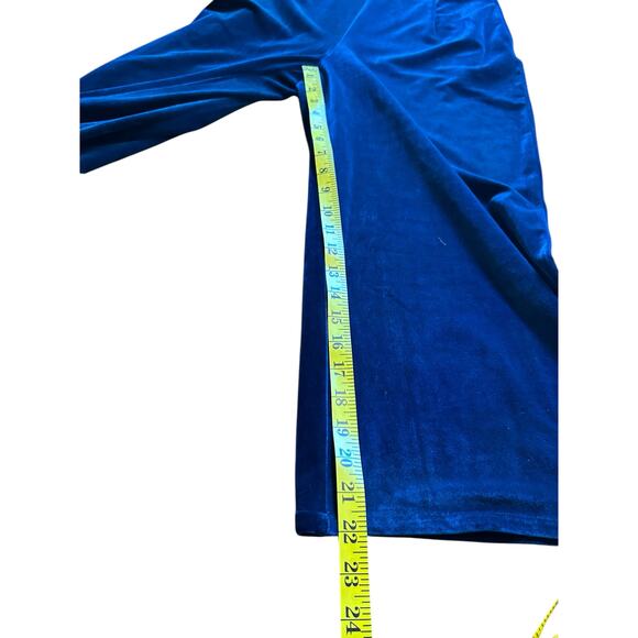 NWT Luna Greylin Velvet Jumpsuit - Size L - Picture 9 of 11